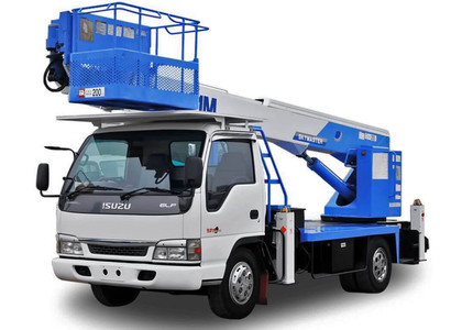 Ворсовые коврики на Isuzu ELF V широкая кабина 1993 - 2011 в Архангельске