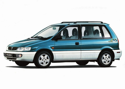 Коврики на Mitsubishi Space Runner I 1991 - 1999 в Архангельске