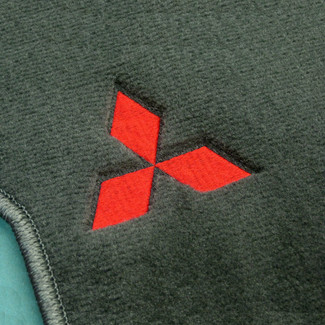 Коврики на Mitsubishi Chariot Grandis 1997 - 2003 в Архангельске