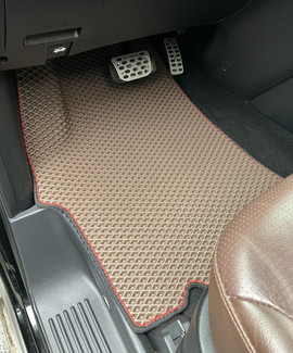 Коврики на Hyundai H1 II 2007 - 2022 в Архангельске