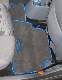 Ворсовые коврики на Ford C-Max 2003 - 2010 в Архангельске
