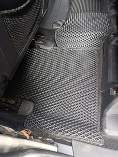 Коврики на Jeep Grand Cherokee (WK2) 2010 - 2022 в Архангельске