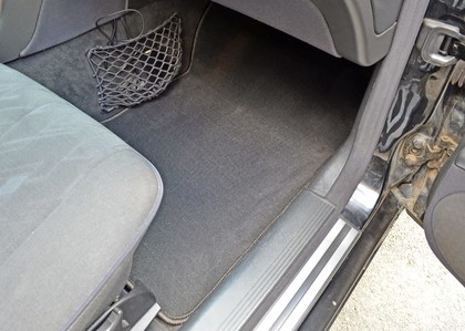 Ворсовые коврики на Mercedes E (W210) 1995 - 2002 в Архангельске