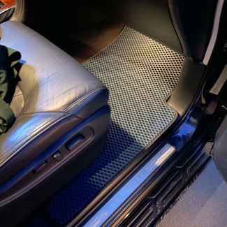 Коврики на Infiniti QX80 2013 - 2025 в Архангельске