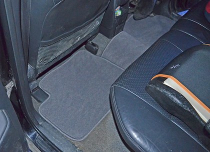 Коврики на Toyota Rav4 II 2000 - 2006 в Архангельске