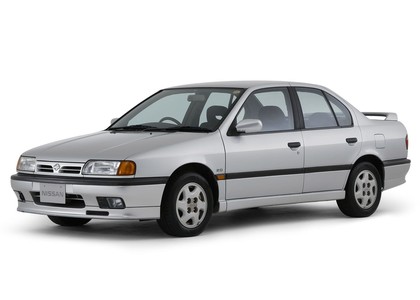 Ворсовые коврики на Nissan Primera (P10) 1990 - 1995 в Архангельске
