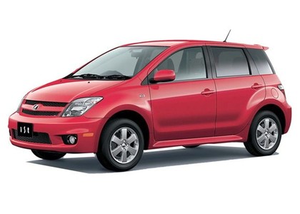Коврики на Toyota Ist I 2002 - 2007 в Архангельске