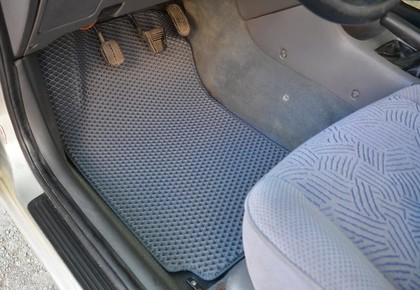 EVA коврики на Toyota Avensis I 1997 - 2002 в Архангельске