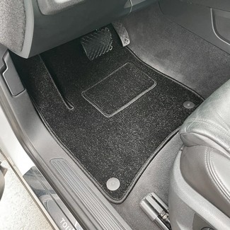 Коврики на Volkswagen Touareg II 2010 - 2018 в Архангельске