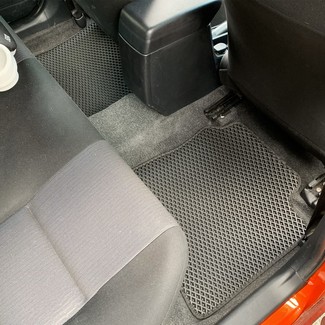 Коврики на Toyota Corolla Fielder (E16) 2й рестайлинг 2017 - 2025 в Архангельске