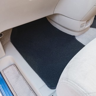Коврики на Nissan Serena (C25) 2005 - 2010 в Архангельске