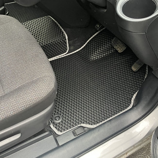 EVA коврики на Toyota Sienta II 2015 - 2022 в Архангельске