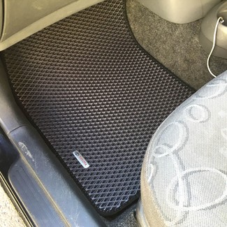 Коврики на Toyota Vitz I 1998 - 2005 в Архангельске