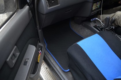 Ворсовые коврики на Toyota Hilux Surf II 1989 - 1995 в Архангельске