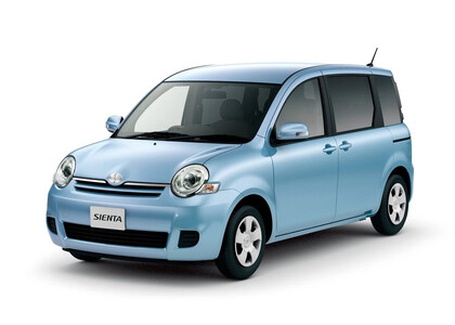 EVA коврики на Toyota Sienta I 2003 - 2015 в Архангельске