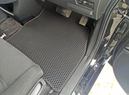 Коврики на Honda StepWGN IV 2009 - 2015 в Архангельске