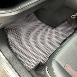 EVA коврики на Toyota Voxy (R80) 2014 - 2021 в Архангельске